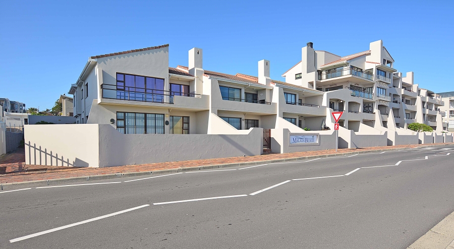To Let 2 Bedroom Property for Rent in Table View Western Cape
